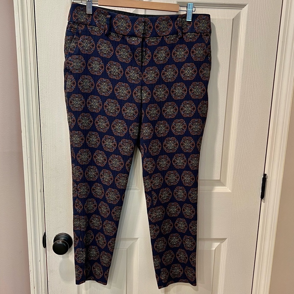 LOFT Ann Taylor womens Trousers(Julie) size 10